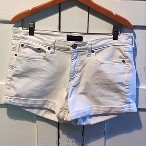 Banana Republic Women's White Denim Jean Shorts | Size 6